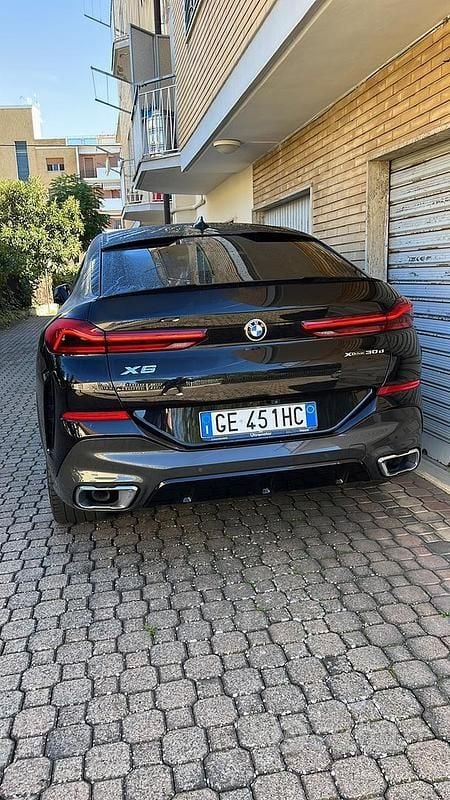 Usata BMW X6 286 CV (210 kW) 2021 Nero SUV