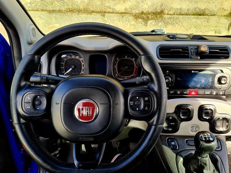 Usata Fiat Panda Cross Cross 95 CV (69 kW) 2018 Blu/azzurro Utilitaria