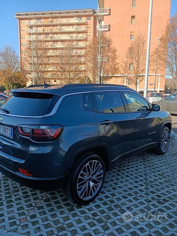 Usata Jeep Compass Limited 131 CV (96 kW) 2023 Grigio SUV