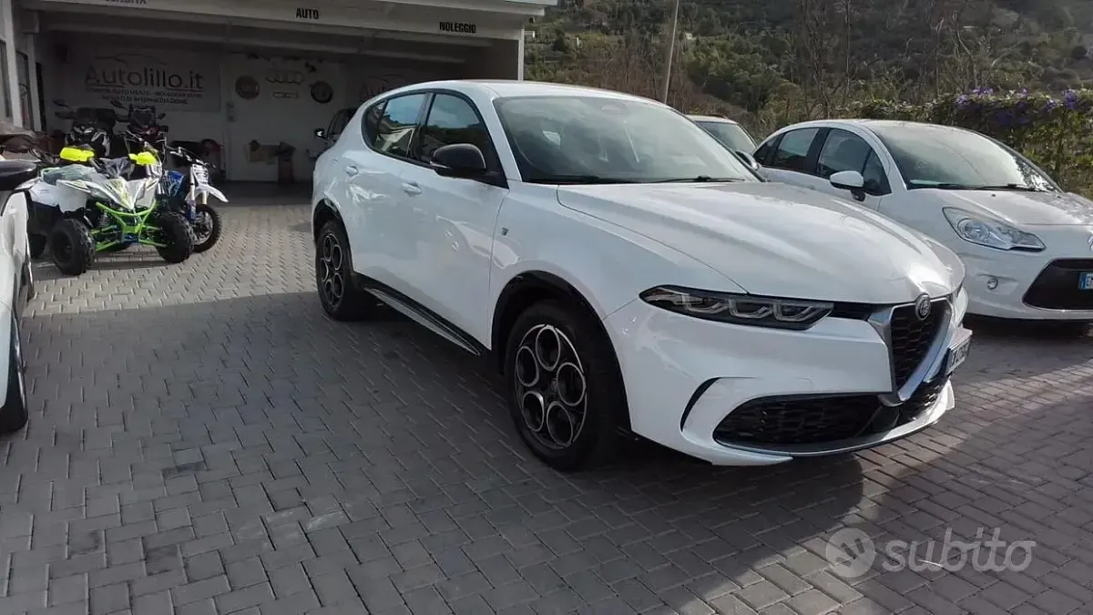 Usata Alfa Romeo Tonale Ti 131 CV (96 kW) 2023 Bianco SUV