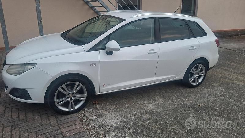 Usata Seat Ibiza ST 2011 Bianco Station wagon
