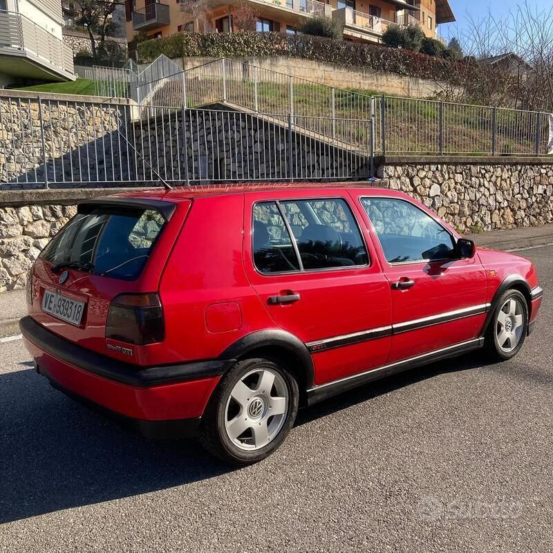 Usata VW Golf III GTI 116 CV (85 kW) 1992 Rosso Berlina