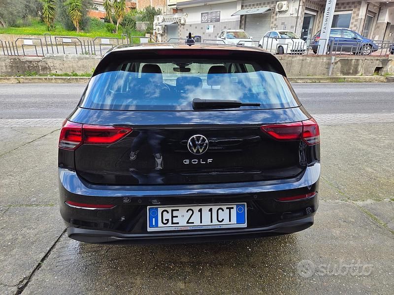 Usata VW Golf VII Style 150 CV (110 kW) 2021 Nero Utilitaria
