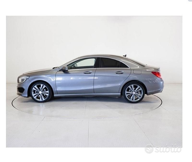 Usata Mercedes CLA180 Premium 122 CV (89 kW) 2013 Grigio Berlina