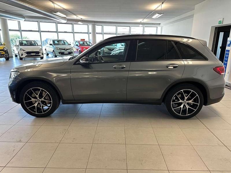 Usata Mercedes GLC220 Premium Plus 194 CV (142 kW) 2019 Grigio metallizzato SUV