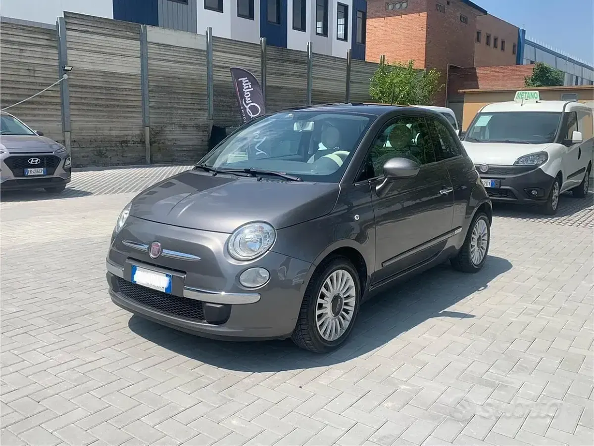 Usata Fiat 500 Lounge 69 CV (50 kW) 2014 Grigio Berlina