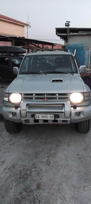 Grigio Usata 1999 Mitsubishi Pajero Top SUV | 6500 € (Ottimo prezzo) - Immagine 1/4