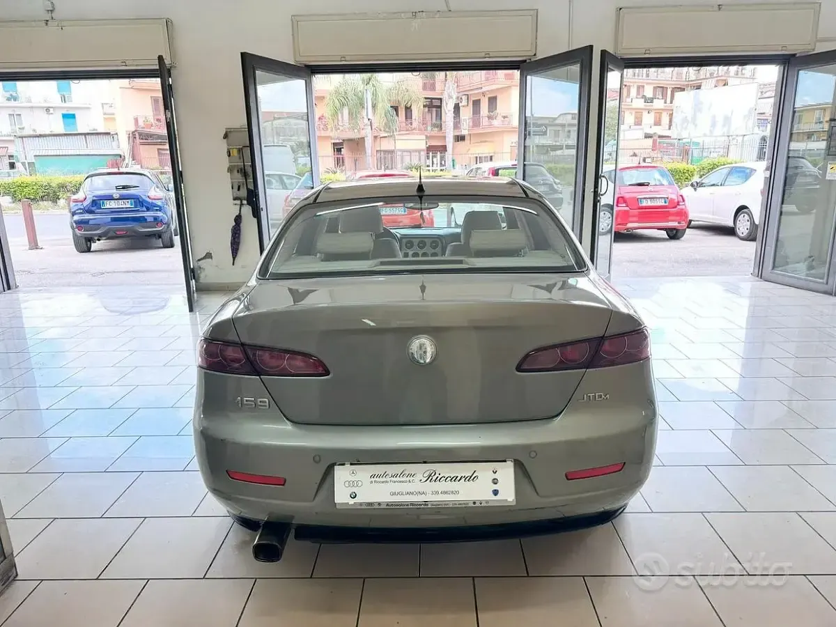 Occasion Alfa Romeo 159 Distinctive 150 PK (110 kW) 2006 Grijs Sedan