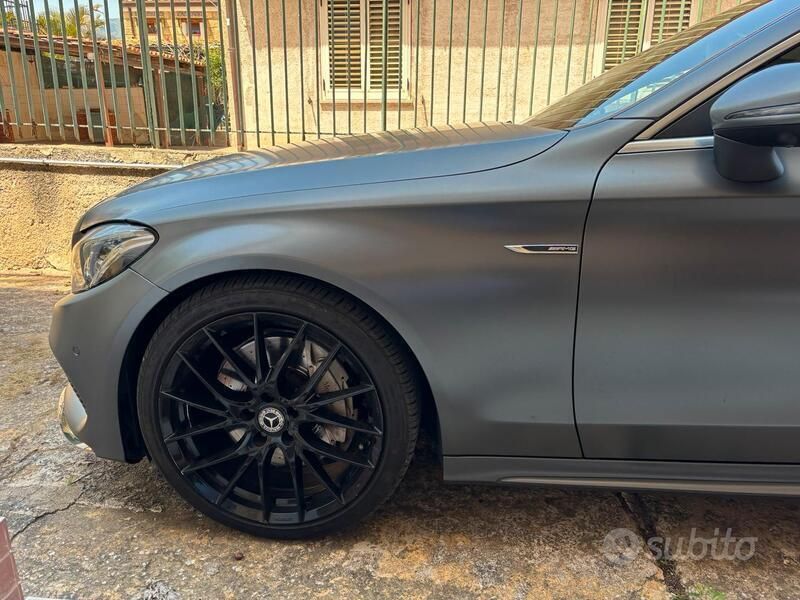 Usata Mercedes C250 Premium Plus 211 CV (155 kW) 2016 Grigio Coupé