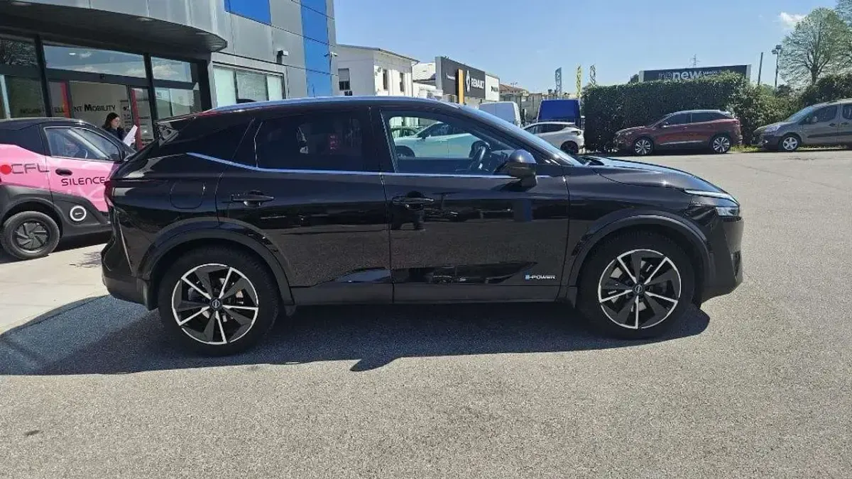 Usata Nissan Qashqai Tekna 158 CV (116 kW) 2023 Nero SUV