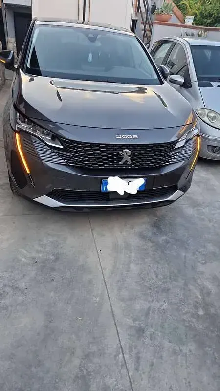Occasion Peugeot 3008 Allure 131 ch (96 kW) 2021 Gris SUV