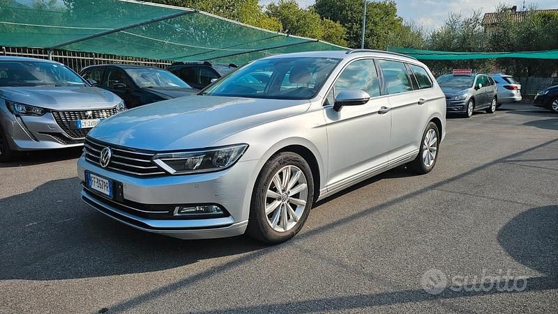 Argento Usata 2016 VW Passat Business Station wagon | 9300 € (Super prezzo) - Immagine 1/4