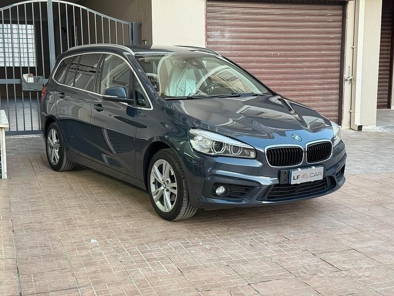 Usata BMW 216 Active Tourer Luxury Line 116 CV (85 kW) 2016 Grigio Monovolume