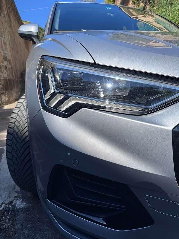 Usata Audi Q3 Business 190 CV (139 kW) 2019 Argento SUV