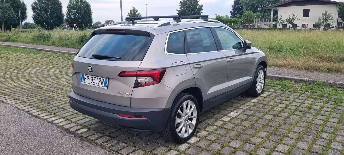 Usata Skoda Karoq Style 116 CV (85 kW) 2018 Beige SUV