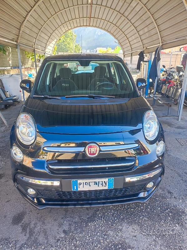 Usata Fiat 500L Lounge 85 CV (62 kW) 2018 Nero Monovolume