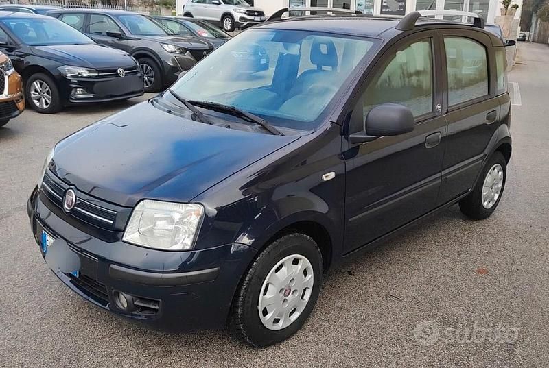 Usata Fiat Panda Dynamic 75 CV (55 kW) 2011 Nero Berlina