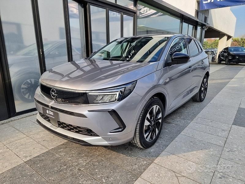 Nuova Opel Grandland X Business Elegance 195 CV (143 kW) 2025 Grigio SUV