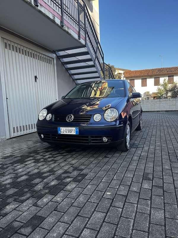 Usata VW Polo Comfortline 75 CV (55 kW) 2004 Berlina