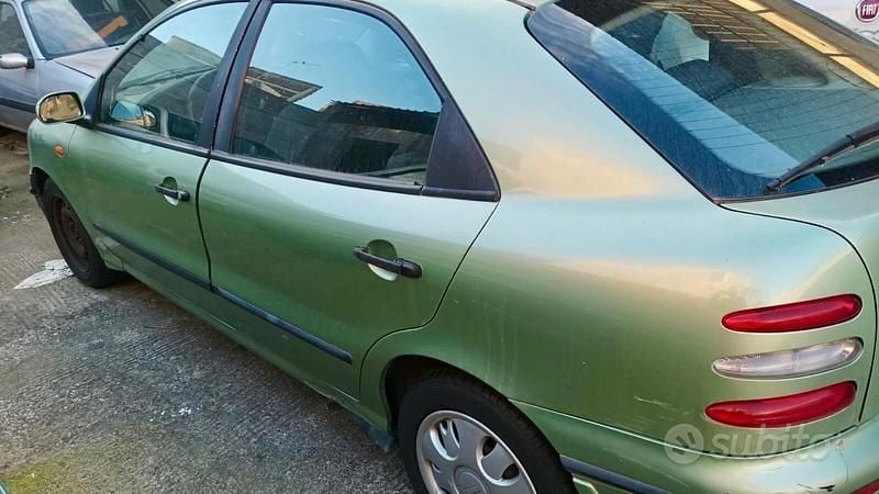 Usata Fiat Brava 80 CV (58 kW) 2001 Verde Utilitaria