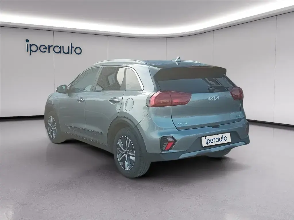 Usata Kia Niro Style 141 CV (103 kW) 2022 Grigia SUV