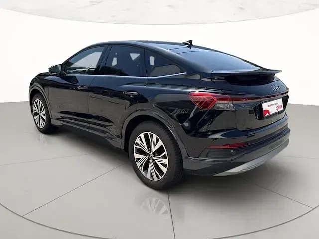 Nuova Audi Q4 Sportback e-tron Advanced 210 kW (286 CV) 2025 Nero mito metallizzato SUV