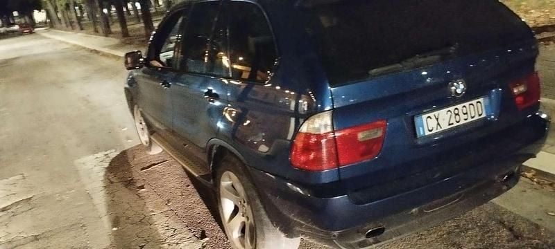 Usata 2005 BMW X5 SUV | 3500 € (Ottimo prezzo) - Immagine 1/4