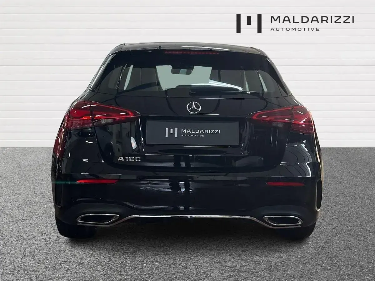 Usata Mercedes A180 Advanced Plus 136 CV (100 kW) 2025 Nero notte Berlina