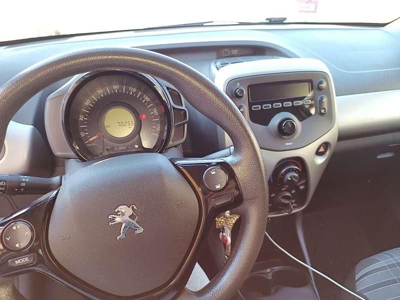 Usata Peugeot 108 Active 69 CV (50 kW) 2017 Utilitaria