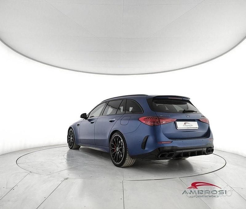 Usata Mercedes C63 AMG AMG 476 CV (350 kW) 2024 Blu
