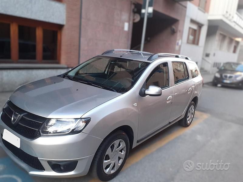 Usata Dacia Logan 90 CV (66 kW) 2014 Bianco Berlina