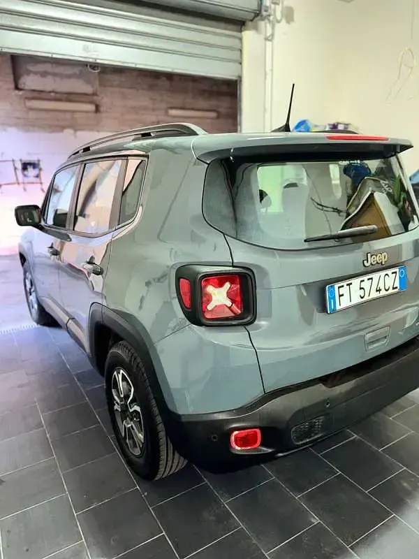 Usata Jeep Renegade Sport 120 CV (88 kW) 2018 SUV