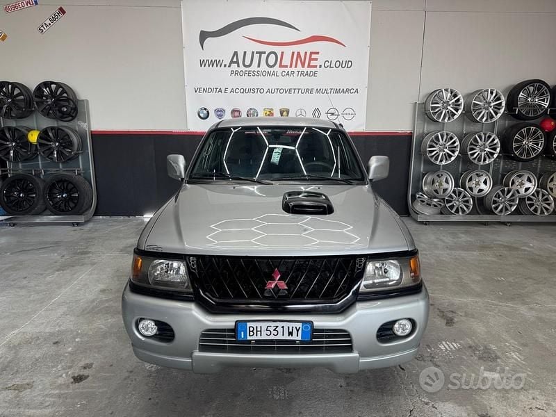 Usata Mitsubishi Pajero Sport 100 CV (73 kW) 2000 Grigio SUV