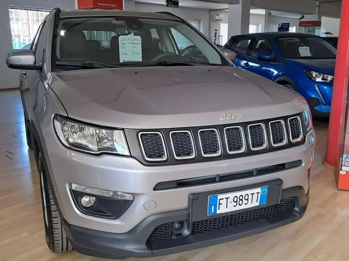 Usata Jeep Compass Longitude 140 CV (102 kW) 2018 Argento SUV