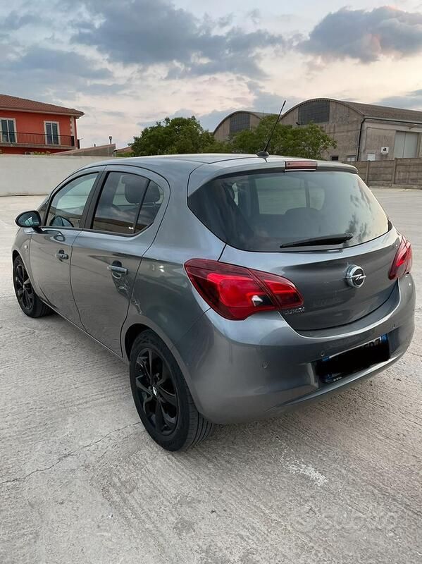 Usata Opel Corsa 120 CV (88 kW) 2019 Utilitaria