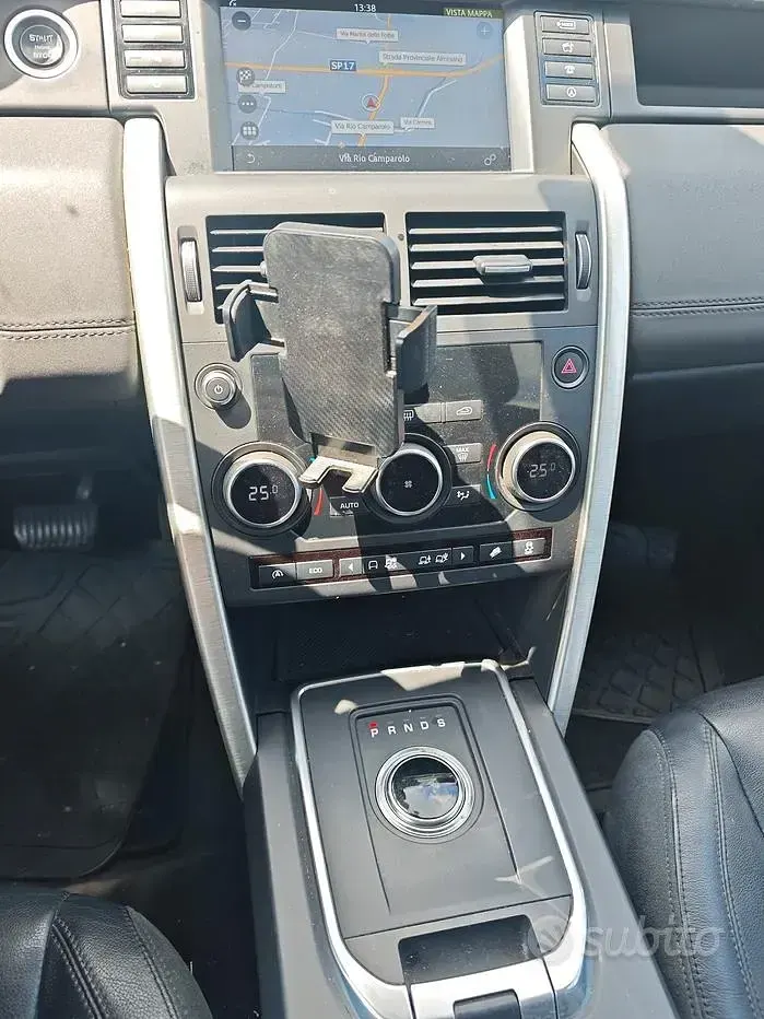 Usata Land Rover Discovery Sport HSE Luxury 150 CV (110 kW) 2015 Nero SUV