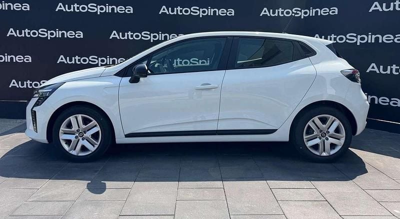 Ny Renault Clio V Evolution 101 HK (74 kW) 2025 Vit Halvkombi