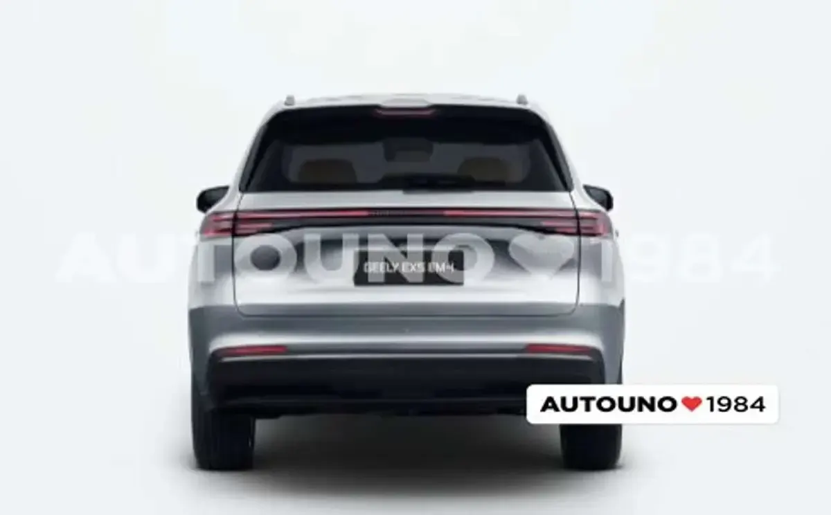 Nuova Geely Starray 99 CV (72 kW) 2026 Grigio SUV
