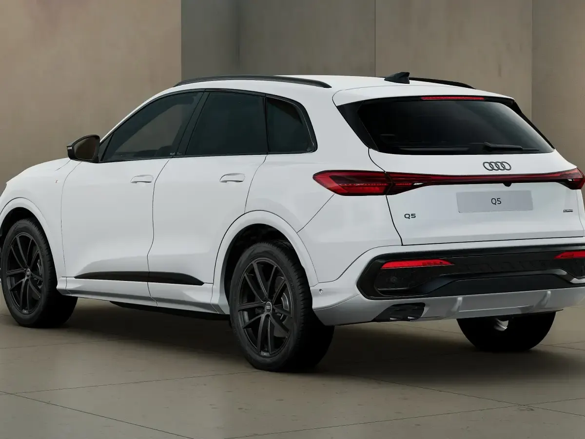 Nuova Audi Q5 Comfort 204 CV (150 kW) 2026 Bianco arkona SUV