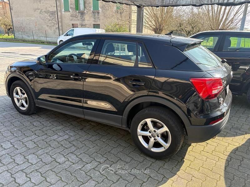 Usata Audi Q2 Business 150 CV (110 kW) 2017 Nero SUV