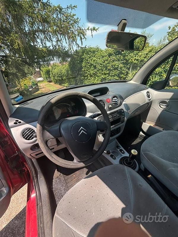Usata Citroën C3 Elegance 60 CV (44 kW) 2004 Rosso Utilitaria