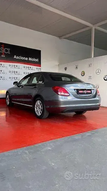 Usata Mercedes C200 Executive 116 CV (85 kW) 2019 Grigio Berlina