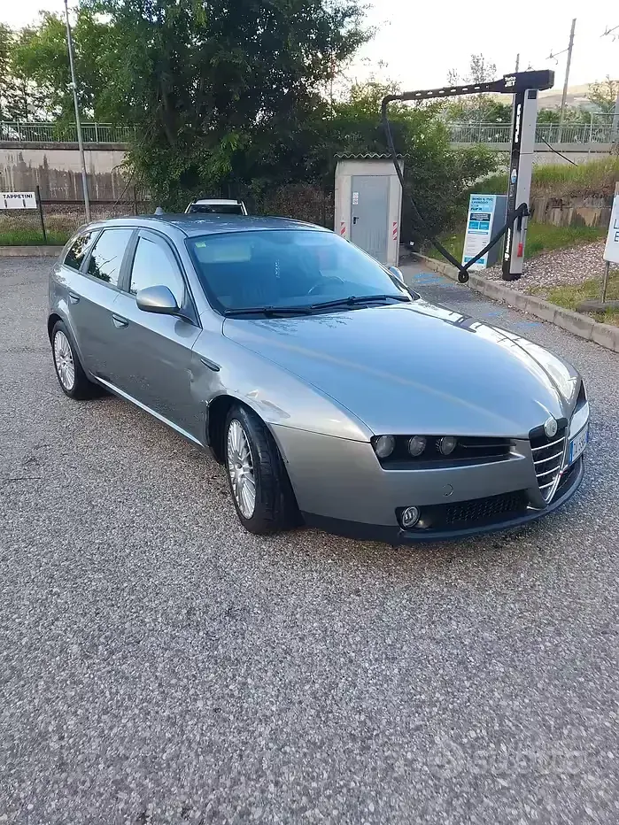 Usata Alfa Romeo 159 150 CV (110 kW) 2006 Station wagon