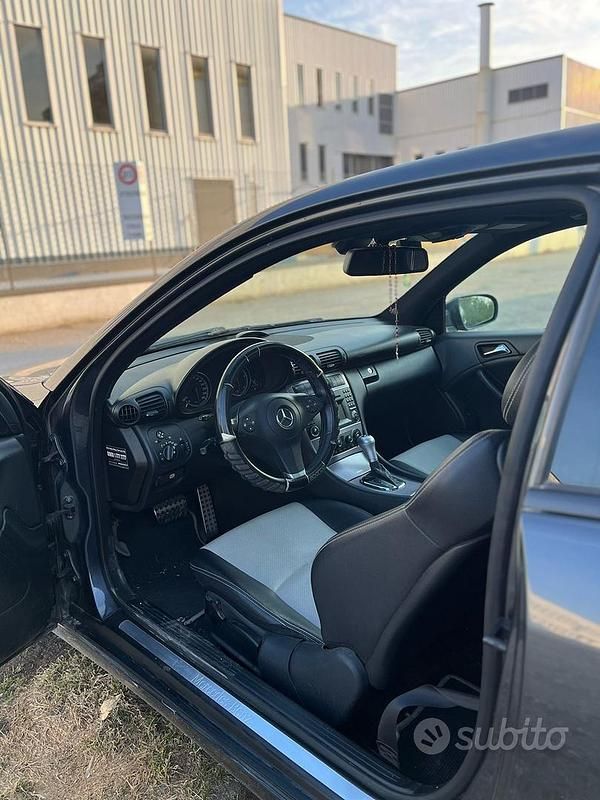 Usata Mercedes CLC220 2009 Grigio Utilitaria