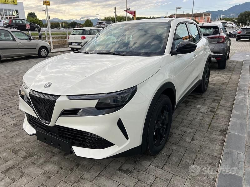 Nouă Alfa Romeo GT Junior 136 CP (100 kW) 2025 Alb Break