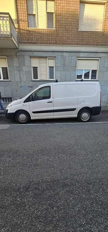 Usata Peugeot Expert 120 CV (88 kW) 2009 Bianco Furgone