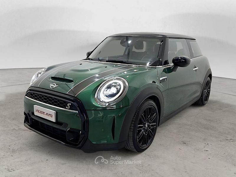 Verde Usata 2023 Mini Cooper S Essential Utilitaria | 27.600 € (Buon prezzo) - Immagine 1/4