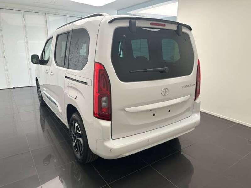 Gebraucht Toyota Proace Verso City 110 PS (80 kW) 2024 Weiß Kombi