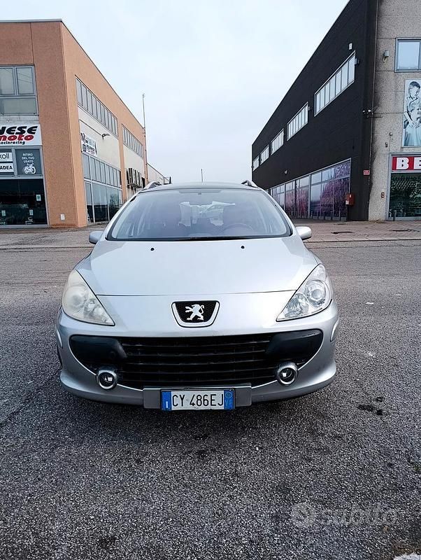 Usata Peugeot 307 2005 Grigio Station wagon