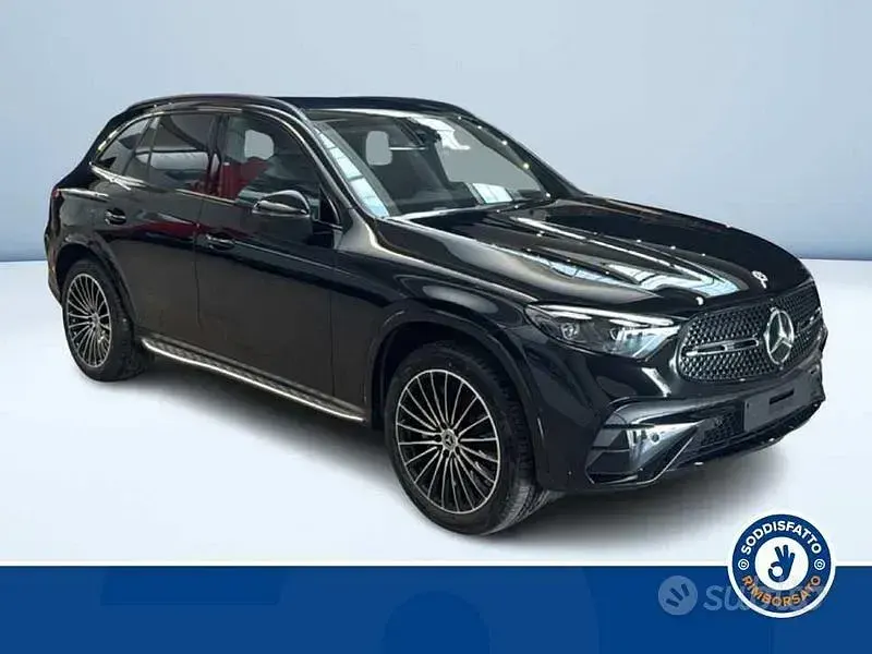Nuova Mercedes GLC300e AMG 333 CV (244 kW) 2026 Nero SUV